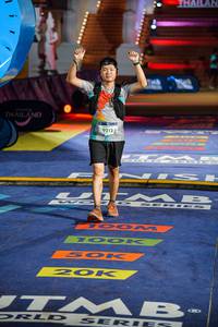 BIB: 9212, 100, 171
                            <button type="button" onclick="openModal(22759929)" class="btn btn-primary btn-sm float-right btn-popup" data-toggle="modal" data-target=".modal-high-quality">
                        <i class="fas fa-shopping-cart"></i> Add to Cart
                    </button>
                                            <button type="button" onclick="isThisMe(22759929, true)" class="btn btn-success btn-sm float-right btn-popup btn-isme hidden" data-toggle="tooltip" data-placement="bottom" title="นี่คือรูปของคุณใช่ไหม คลิกที่นี่เพื่อเอาเข้าอัลบั้ม">
                        <i class="fas fa-plus"></i> Add to album
                    </button>
                    <button type="button" onclick="isThisMe(22759929, false)" class="btn btn-warning btn-sm float-right btn-popup btn-isnotme hidden">
                        <i class="fas fa-ban"></i> Remove from album
                    </button>